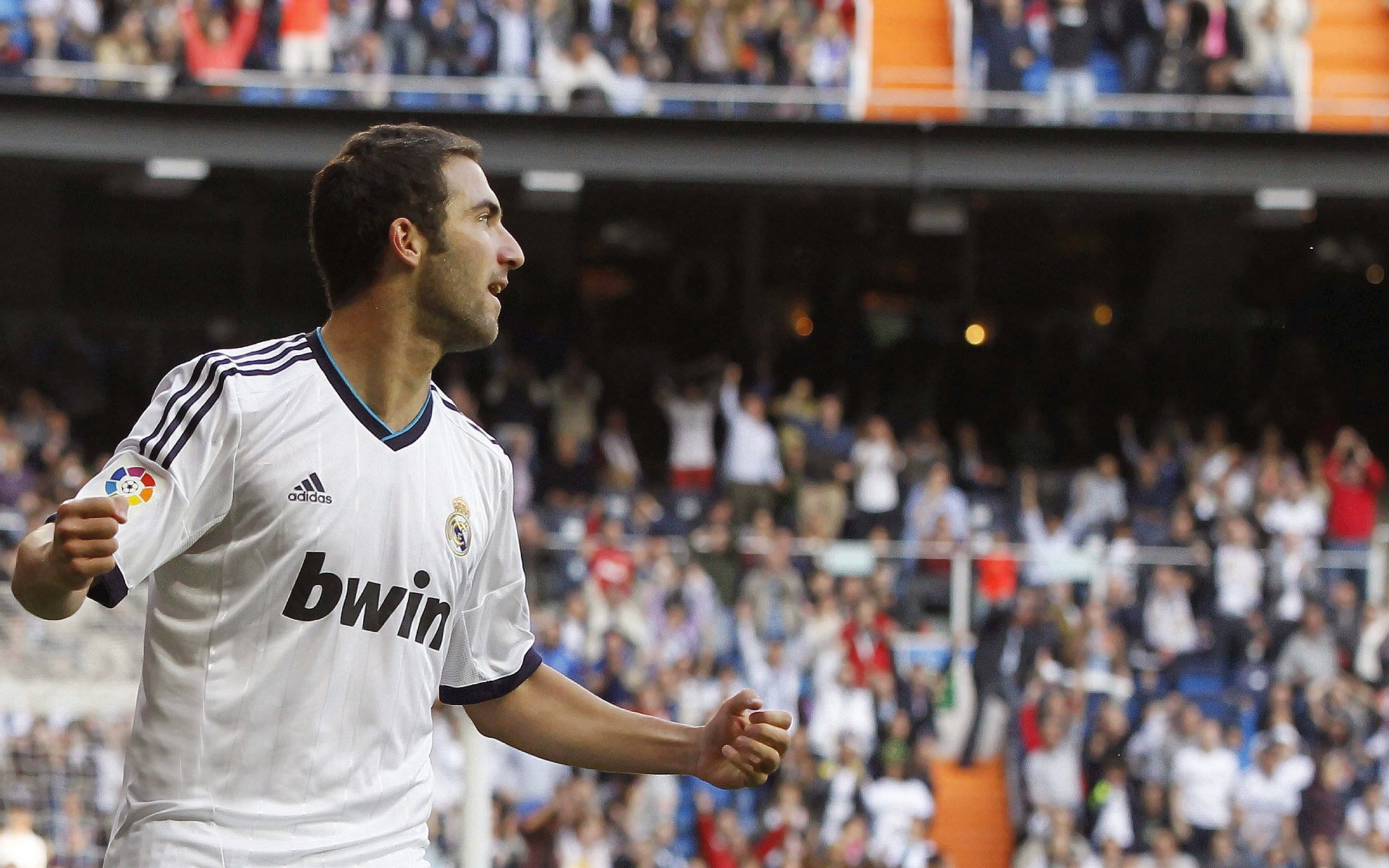 hth华体育官方入口-公牛队迎战强敌,士气高涨,公牛队集锦