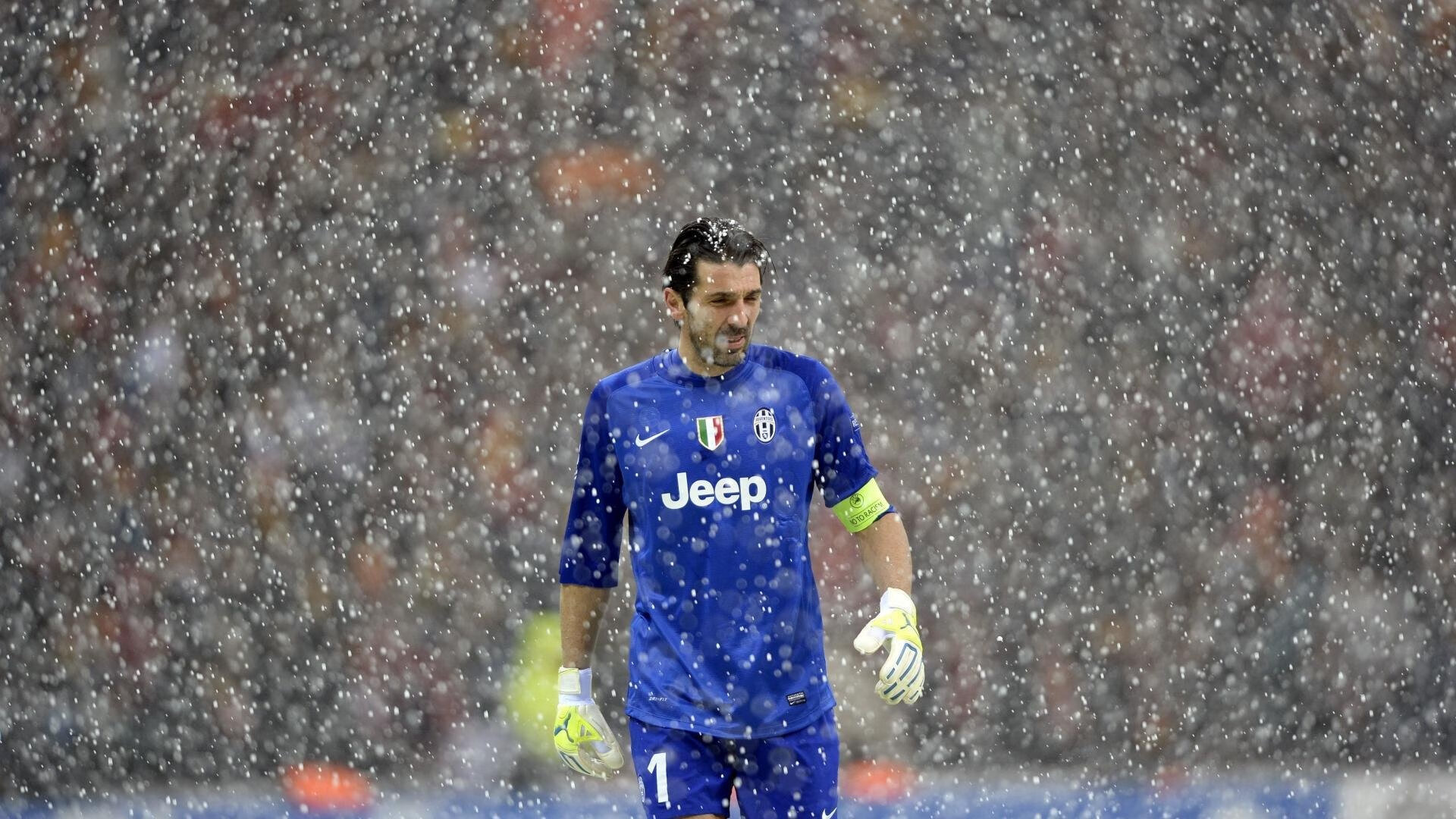 华体会官方入口-中超谁保级?谁降级?老天说的都不算,最后一轮见分晓!,中超保级和降级